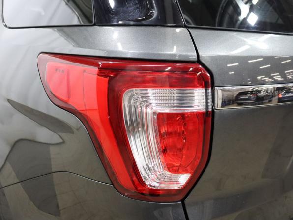 Ford Explorer V Рестайлинг 2 с пробегом 2018 года, цена 3 399 000 рублей, 110500 км, внедорожник, Автокод Объявления