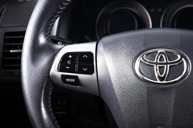 Toyota Corolla X (E140 E150) Рестайлинг с пробегом 2010 года, цена 1 049 000 рублей, 191025 км, седан, Автокод Объявления