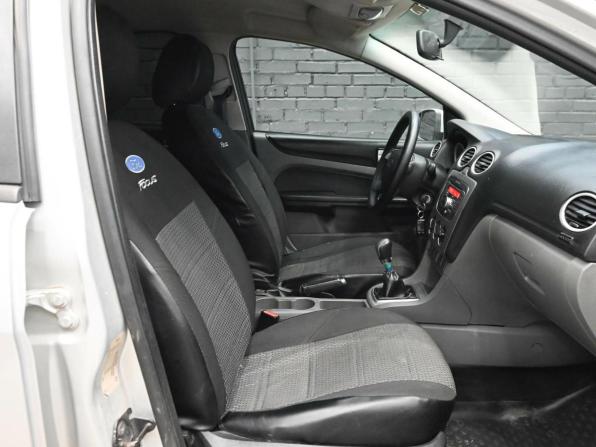 Ford Focus II Рестайлинг с пробегом 2009 года, цена 350 000 рублей, 241990 км, хэтчбек, Автокод Объявления