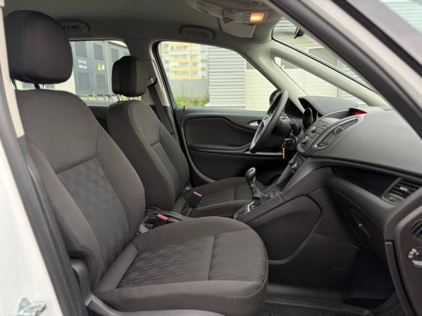 Opel Zafira C с пробегом 2014 года, цена 1 275 000 рублей, 61630 км, компактвэн, Автокод Объявления