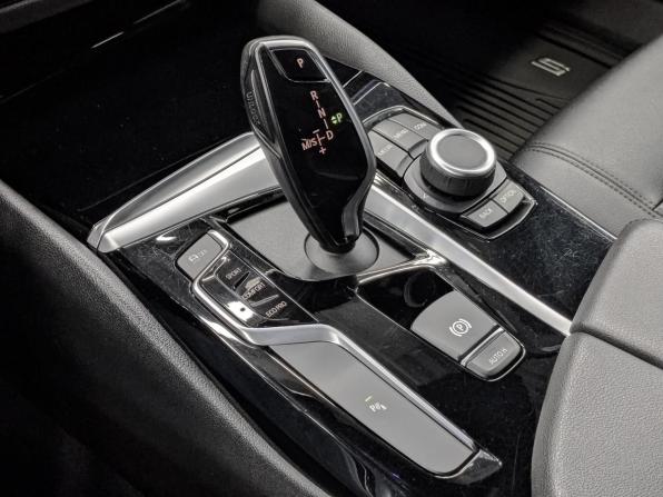 BMW 5 серии VII (G30/G31/G38) с пробегом 2019 года, цена 3 700 000 рублей, 89425 км, седан, Автокод Объявления