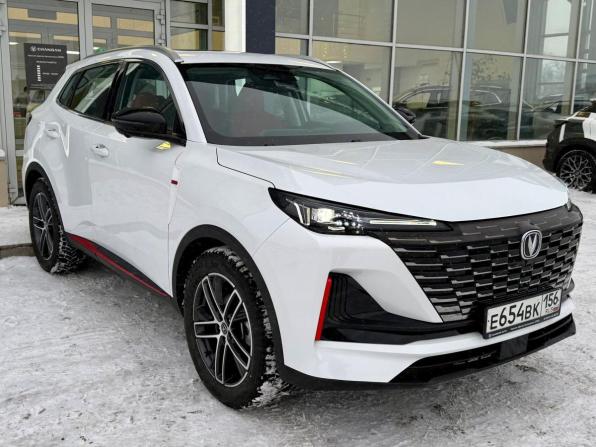 Changan CS55 Plus II Рестайлинг с пробегом 2023 года, цена 2 165 400 рублей, 3500 км, внедорожник, Автокод Объявления