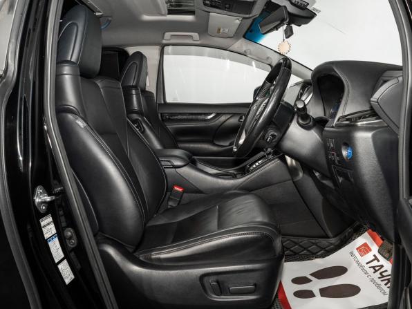 Toyota Alphard III Рестайлинг с пробегом 2018 года, цена 4 630 000 рублей, 150583 км, минивэн, Автокод Объявления