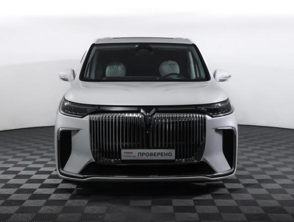 Voyah Dream I Рестайлинг с пробегом 2025 года, цена 7 200 000 рублей, 30500 км, минивэн, Автокод Объявления
