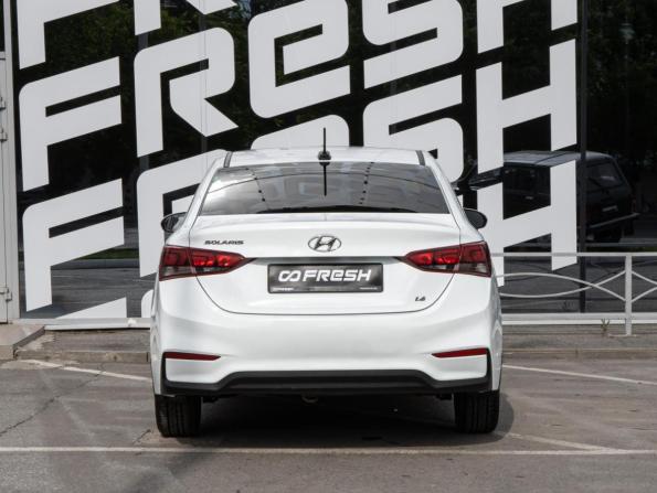 Hyundai Solaris II с пробегом 2017 года, цена 1 099 000 рублей, 227907 км, седан, Автокод Объявления