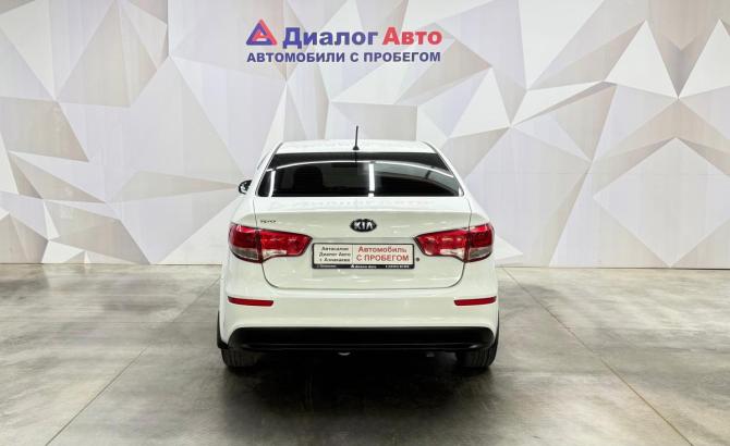 Kia Rio III Рестайлинг с пробегом 2016 года, цена 770 000 рублей, 182298 км, седан, Автокод Объявления