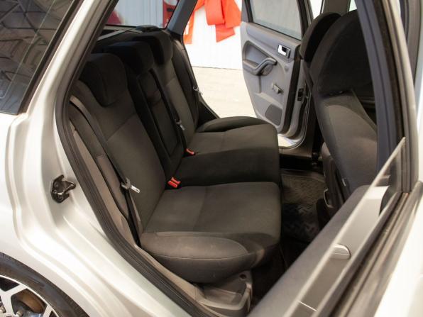 Ford Focus II с пробегом 2007 года, цена 585 000 рублей, 179985 км, универсал, Автокод Объявления