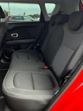 Kia Soul II Рестайлинг с пробегом 2018 года, цена 1 599 000 рублей, 134304 км, хэтчбек, Автокод Объявления