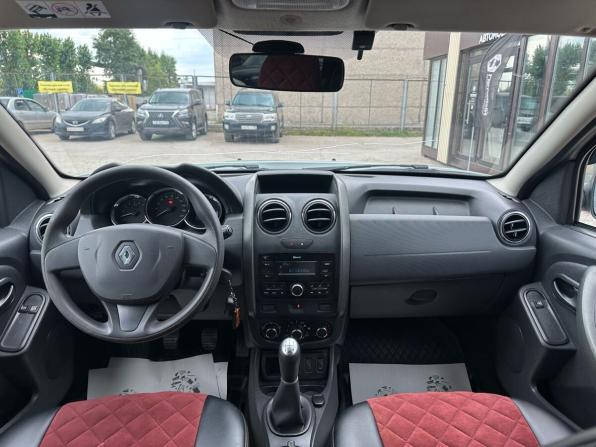 Renault Duster I Рестайлинг с пробегом 2017 года, цена 980 000 рублей, 126917 км, внедорожник, Автокод Объявления