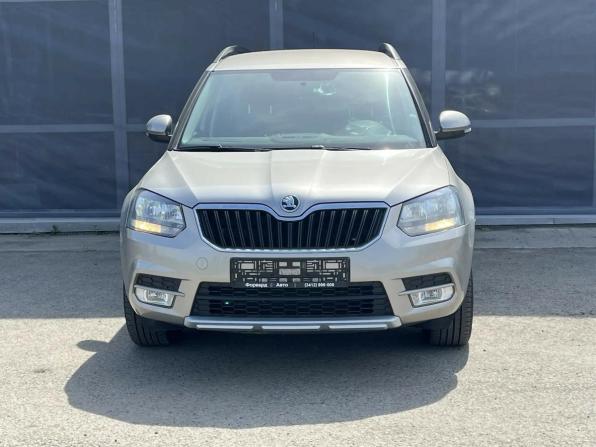 Skoda Yeti I Рестайлинг с пробегом 2017 года, цена 1 500 000 рублей, 84000 км, внедорожник, Автокод Объявления