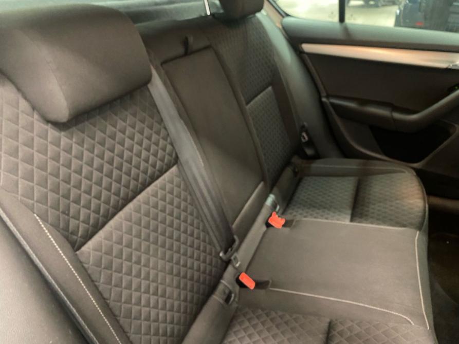 Skoda Octavia III (A7) Санкт-Петербург  - изображение 18