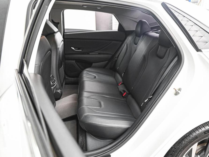 Hyundai Elantra VII (CN7) Рестайлинг Ставрополь  - изображение 9