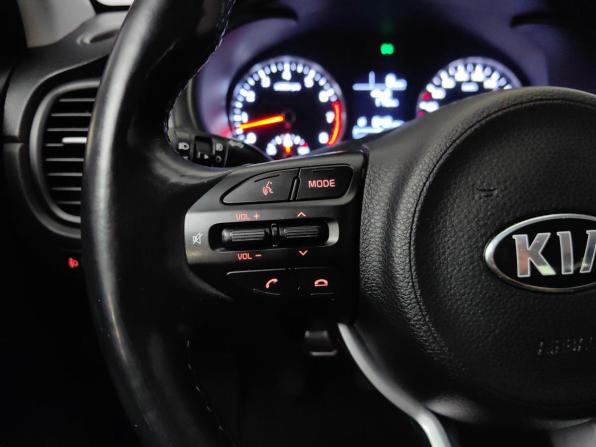 Kia Rio IV с пробегом 2019 года, цена 1 250 000 рублей, 89900 км, седан, Автокод Объявления