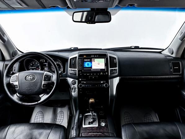 Toyota Land Cruiser 200 Series Рестайлинг 1 с пробегом 2012 года, цена 4 510 000 рублей, 168495 км, внедорожник, Автокод Объявления