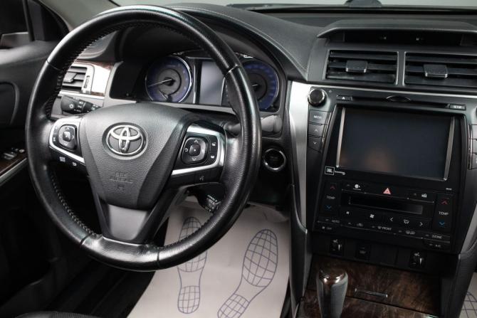 Toyota Camry VII (XV50) Рестайлинг 2 с пробегом 2017 года, цена 2 249 000 рублей, 263200 км, седан, Автокод Объявления