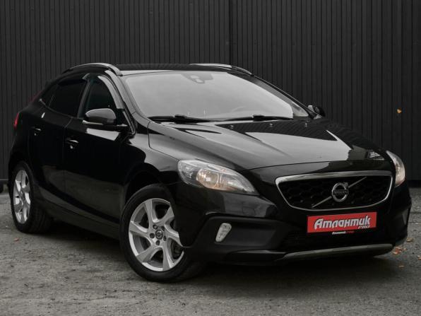 Volvo V40 Cross Country I с пробегом 2014 года, цена 1 650 000 рублей, 106567 км, хэтчбек, Автокод Объявления