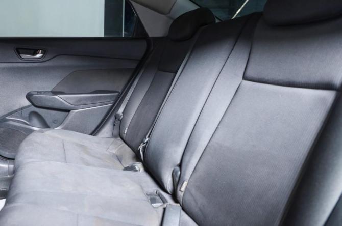 Hyundai Solaris II с пробегом 2018 года, цена 799 000 рублей, 380000 км, седан, Автокод Объявления