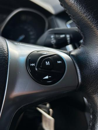 Ford Focus III с пробегом 2012 года, цена 790 000 рублей, 215463 км, хэтчбек, Автокод Объявления