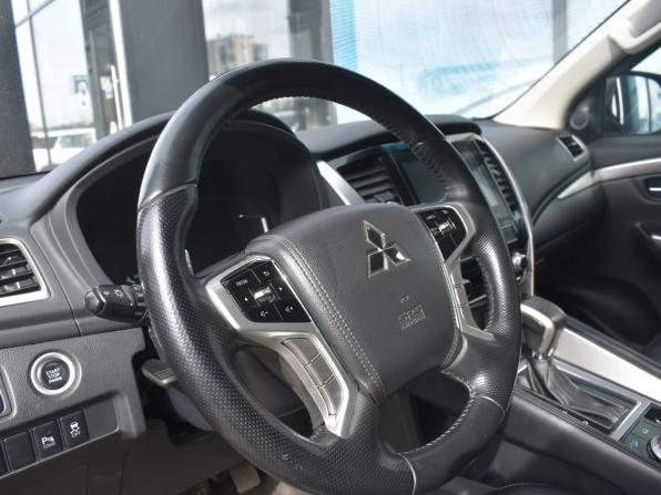 Mitsubishi Pajero Sport III Рестайлинг с пробегом 2021 года, цена 3 890 000 рублей, 84424 км, внедорожник, Автокод Объявления
