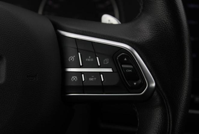 Haval F7x I Рестайлинг с пробегом 2022 года, цена 2 040 000 рублей, 132000 км, внедорожник, Автокод Объявления