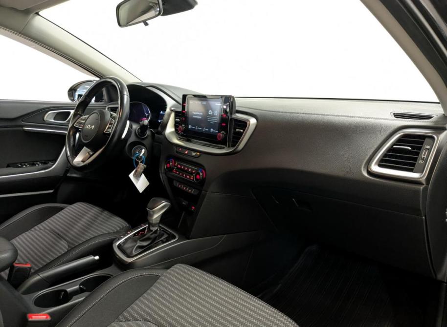 Kia Ceed III Рестайлинг Санкт-Петербург  - изображение 11