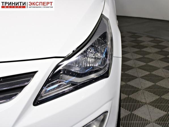 Hyundai Solaris I Рестайлинг с пробегом 2015 года, цена 1 047 000 рублей, 111505 км, седан, Автокод Объявления