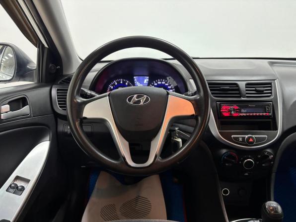 Hyundai Solaris I с пробегом 2012 года, цена 545 000 рублей, 245089 км, хэтчбек, Автокод Объявления