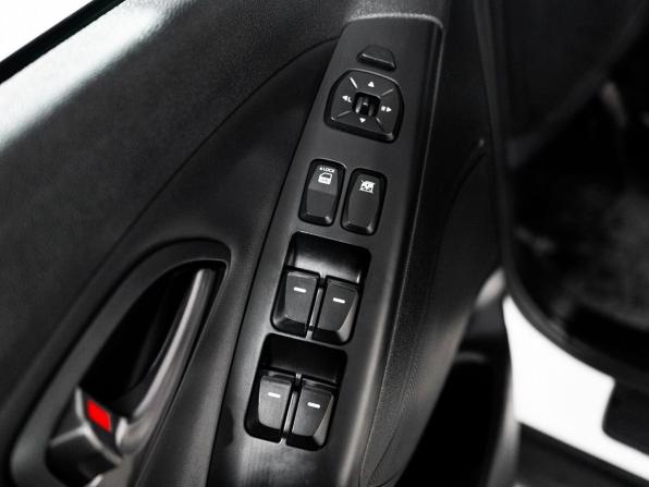 Hyundai ix35 I Рестайлинг с пробегом 2014 года, цена 1 500 000 рублей, 144039 км, внедорожник, Автокод Объявления