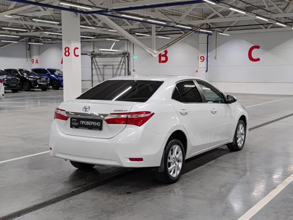 Toyota Corolla XI (E160 E170 E180) Рестайлинг 1 с пробегом 2018 года, цена 1 820 000 рублей, 70501 км, седан, Автокод Объявления