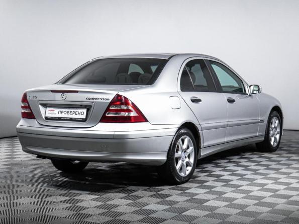 Mercedes-Benz C-Класс II (W203) с пробегом 2004 года, цена 749 000 рублей, 258134 км, седан, Автокод Объявления