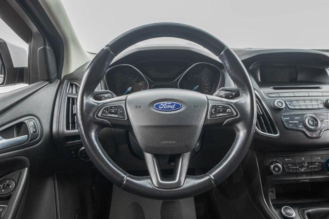 Ford Focus III Рестайлинг с пробегом 2018 года, цена 999 000 рублей, 180000 км, хэтчбек, Автокод Объявления