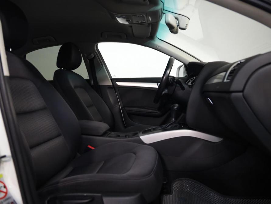 Audi A4 IV (B8) Санкт-Петербург  - изображение 19