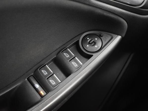 Ford Focus III Рестайлинг с пробегом 2018 года, цена 848 100 рублей, 180253 км, универсал, Автокод Объявления