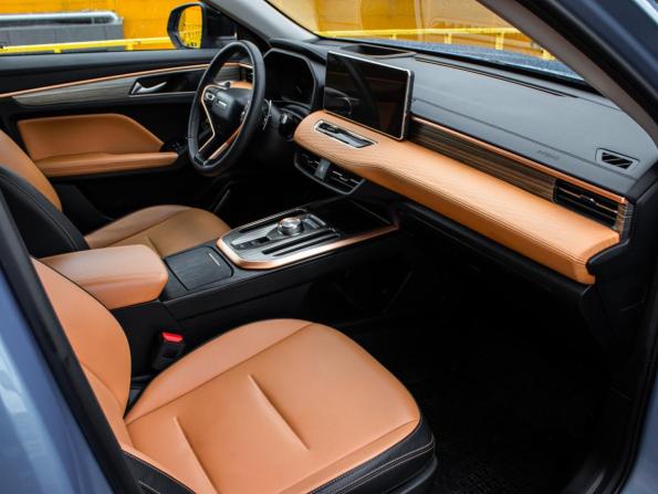Haval Jolion I с пробегом 2021 года, цена 1 820 000 рублей, 42271 км, внедорожник, Автокод Объявления