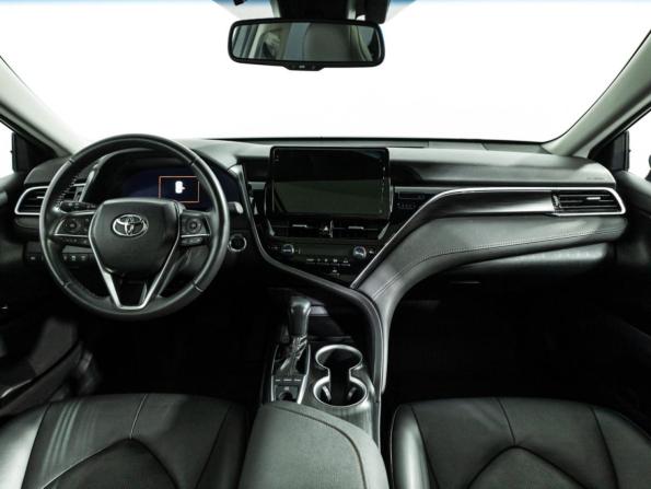 Toyota Camry VIII (XV70) Рестайлинг с пробегом 2023 года, цена 3 649 000 рублей, 20700 км, седан, Автокод Объявления