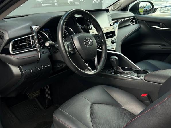 Toyota Camry VIII (XV70) Рестайлинг с пробегом 2021 года, цена 3 461 700 рублей, 50928 км, седан, Автокод Объявления