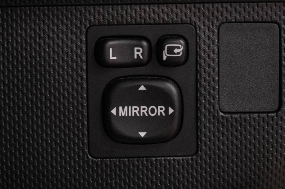Toyota Ist II Новокузнецк  - изображение 24