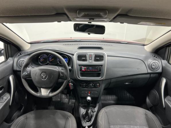 Renault Sandero II с пробегом 2018 года, цена 1 050 000 рублей, 115000 км, хэтчбек, Автокод Объявления