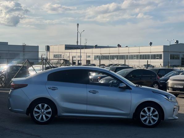 Kia Rio IV с пробегом 2017 года, цена 1 319 000 рублей, 87720 км, седан, Автокод Объявления