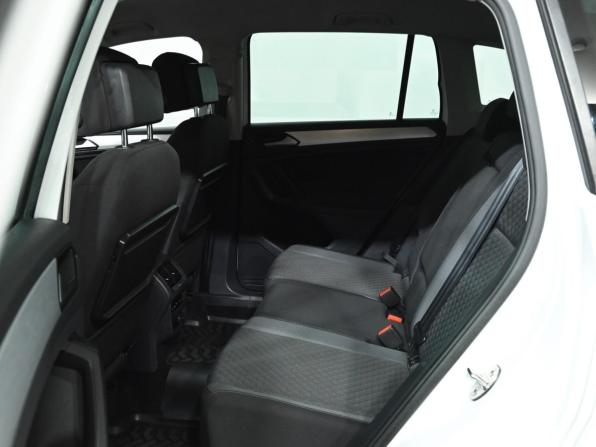 Volkswagen Tiguan II с пробегом 2017 года, цена 2 450 000 рублей, 140250 км, внедорожник, Автокод Объявления