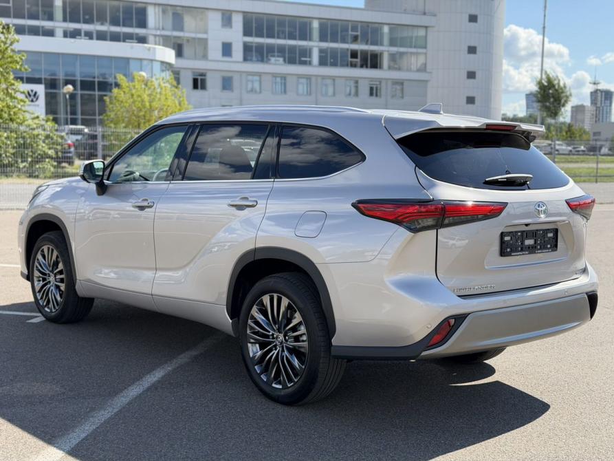Toyota Highlander IV (XU70) Казань  - изображение 4