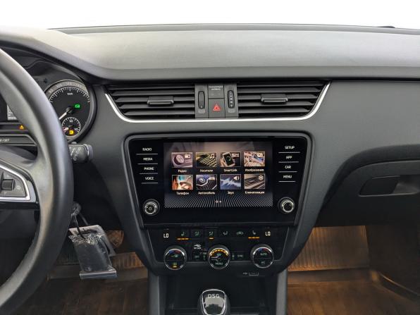 Skoda Octavia III (A7) Рестайлинг с пробегом 2019 года, цена 1 950 000 рублей, 99888 км, лифтбек, Автокод Объявления