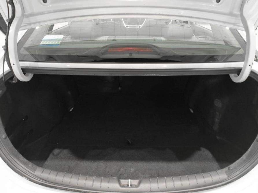 Hyundai Solaris II Казань  - изображение 12