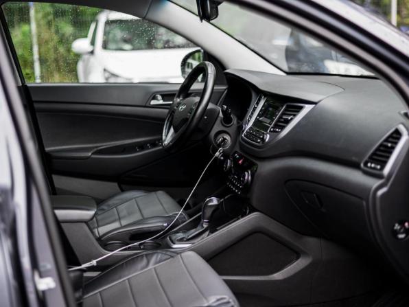 Hyundai Tucson III с пробегом 2015 года, цена 1 290 000 рублей, 192466 км, внедорожник, Автокод Объявления