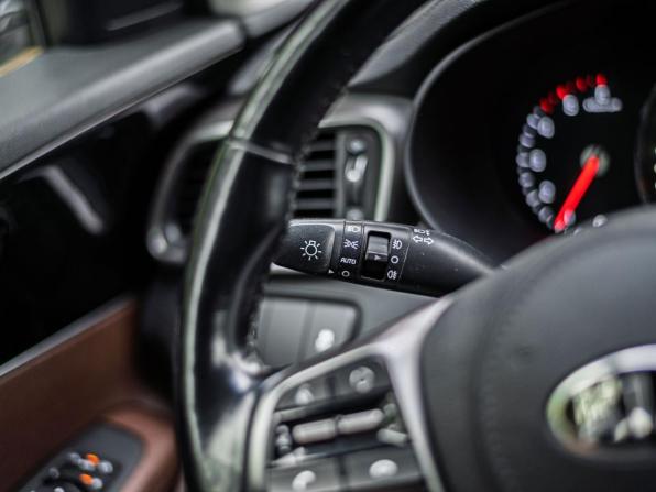 Kia Sorento III Prime Рестайлинг с пробегом 2019 года, цена 3 050 000 рублей, 140788 км, внедорожник, Автокод Объявления