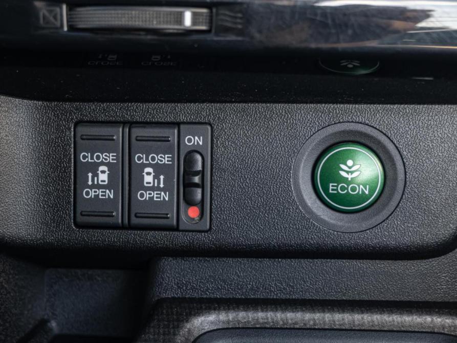 Honda Stepwgn V Краснодар  - изображение 21