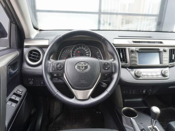 Toyota RAV4 IV (XA40) с пробегом 2014 года, цена 1 681 000 рублей, 253935 км, внедорожник, Автокод Объявления