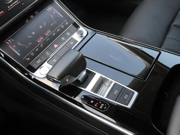 Audi A8 IV (D5) с пробегом 2019 года, цена 7 500 000 рублей, 28833 км, седан, Автокод Объявления