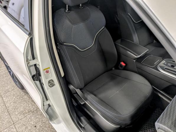 Haval Jolion I с пробегом 2022 года, цена 1 550 000 рублей, 102646 км, внедорожник, Автокод Объявления