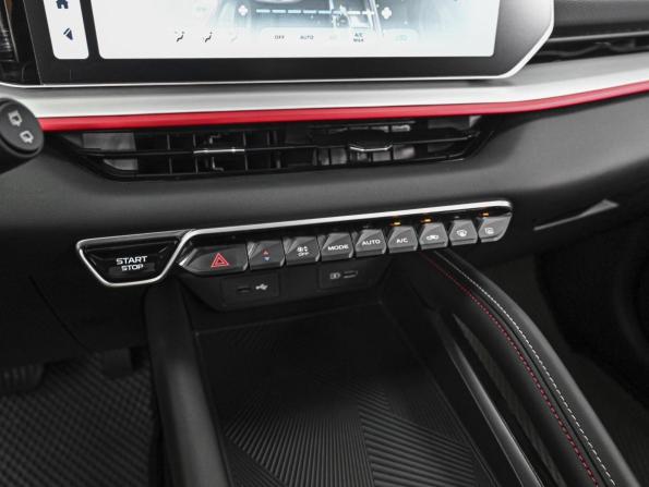 Geely Coolray I Рестайлинг с пробегом 2024 года, цена 2 279 000 рублей, 1175 км, внедорожник, Автокод Объявления